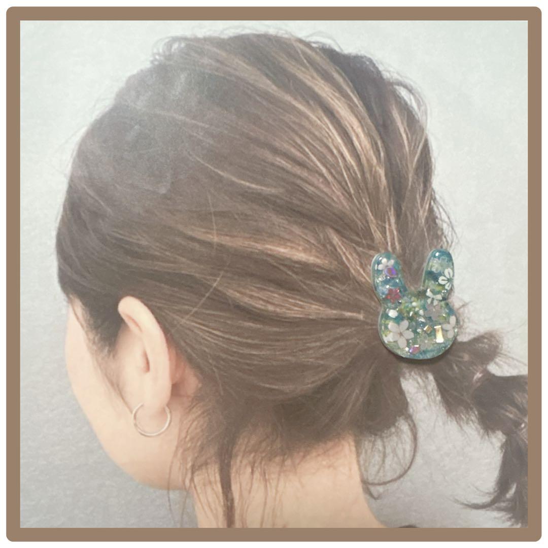 No 5❣️可愛い桜模様のレジンヘアゴム❣️٩(๑❛ᴗ❛๑)۶❣️