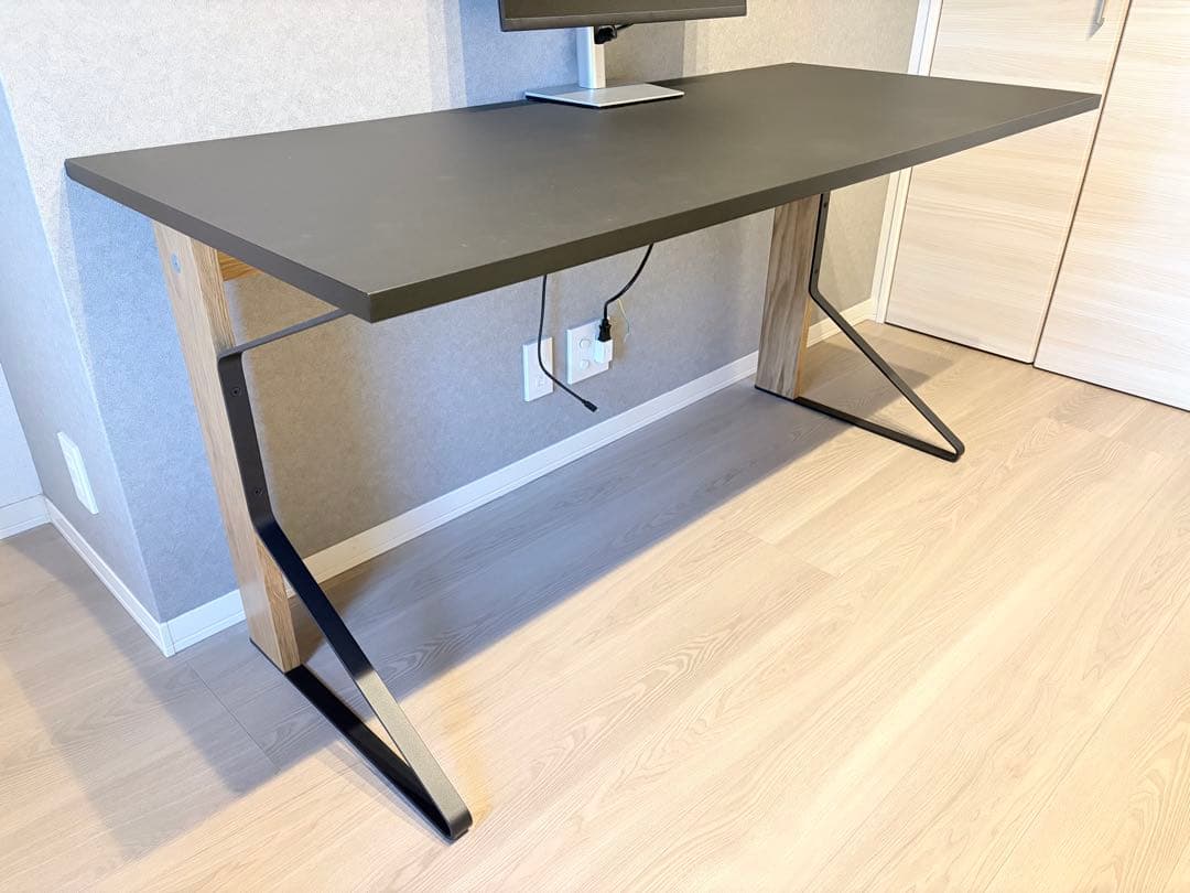 Artek Kaari Desk アルテック カアリデスク（リノリウム天板）