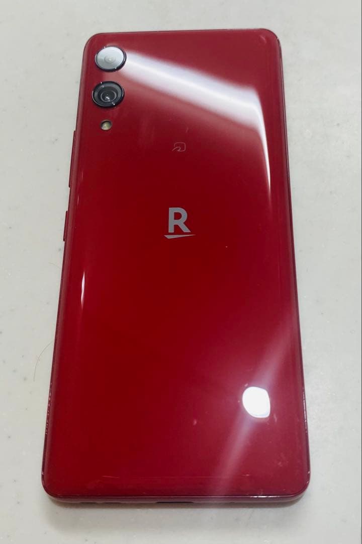 楽天ハンド 5G P780 クリムゾンレッド