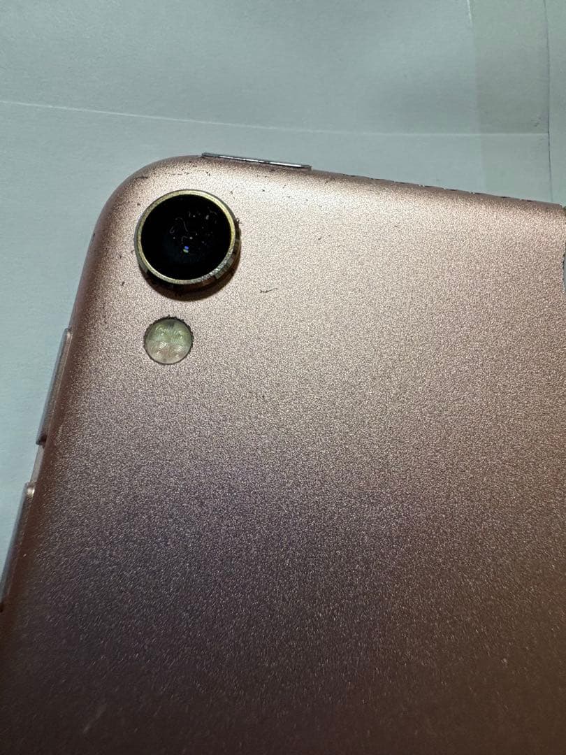 g*m様 iPad Pro 10.5インチ Wi-Fi+Cellular 256