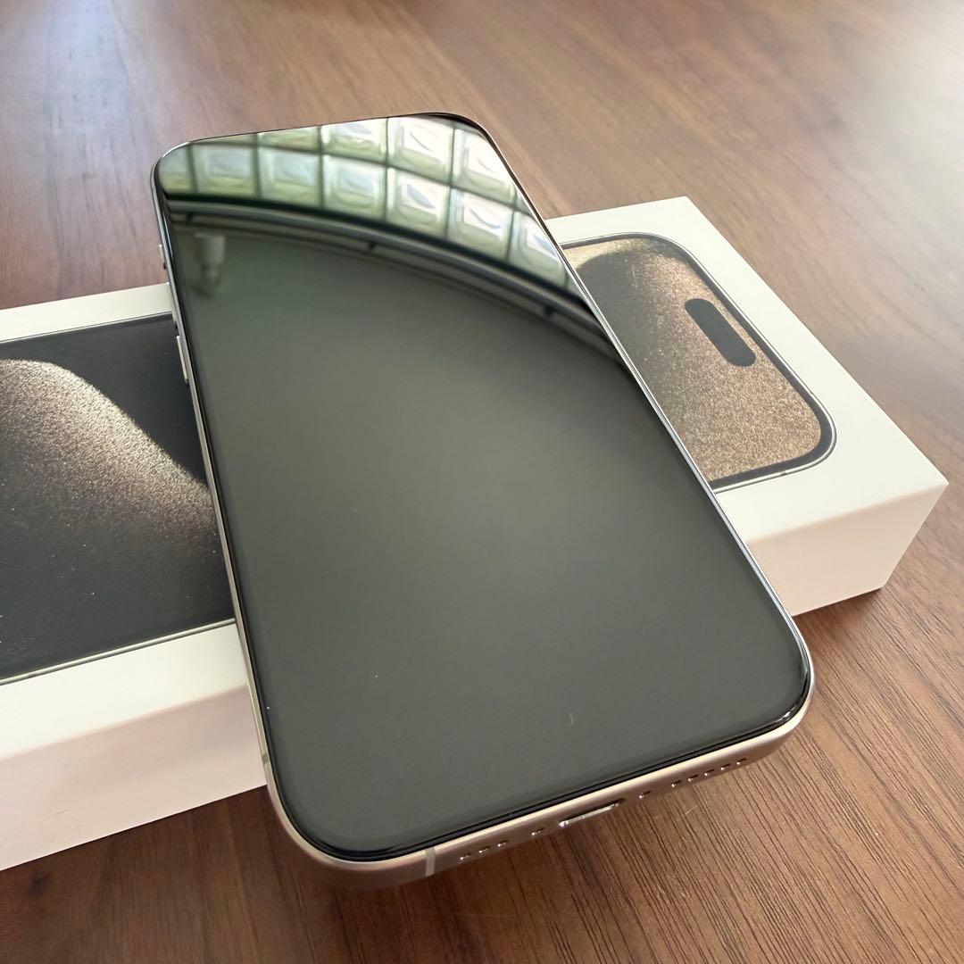 iPhone 15 pro 128G SIMフリー　本体iPhone15pro