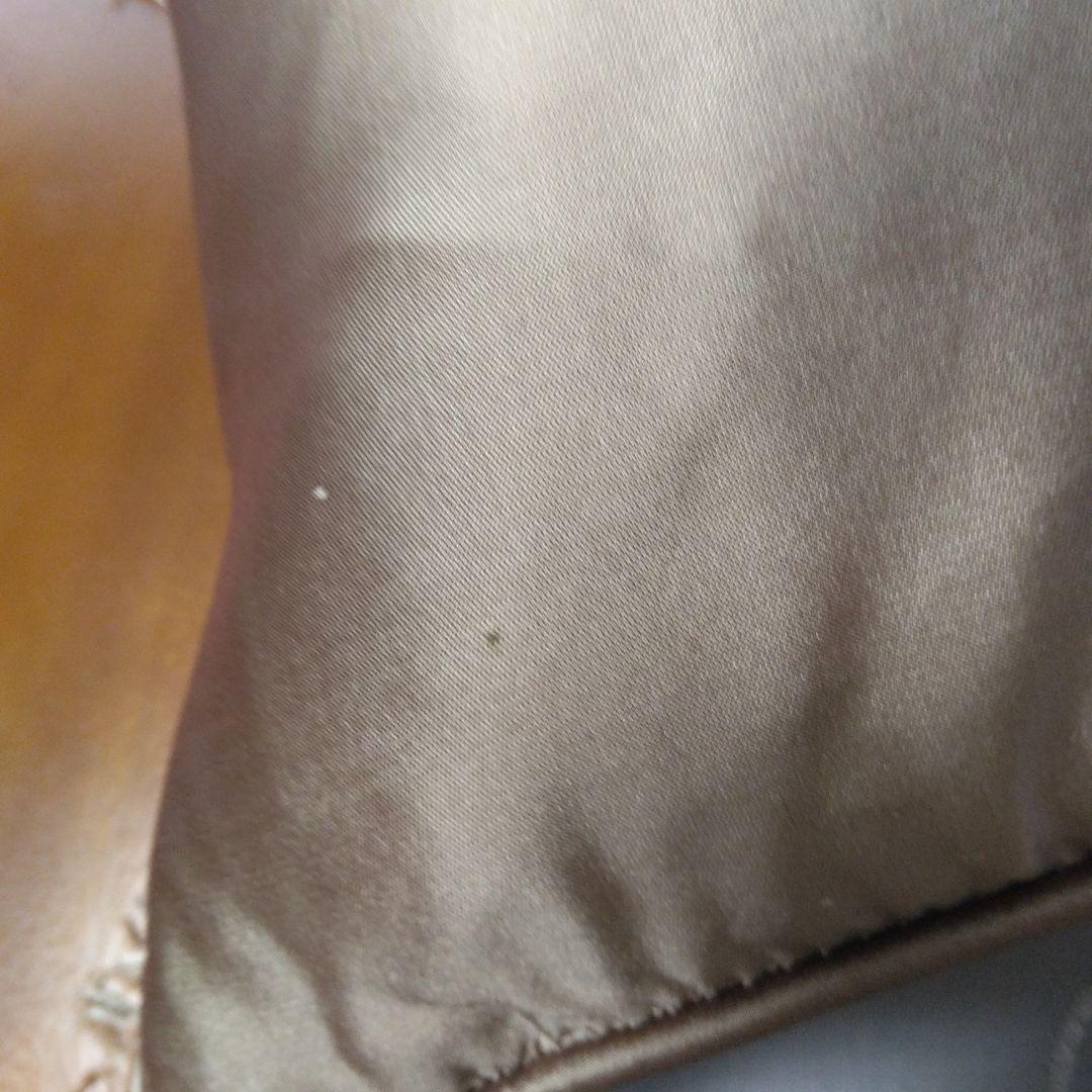 Yves Delorme　イヴドローム　ミニクッション シルク花柄刺繍