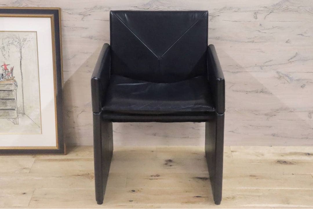 GMGK341D○Artfort / アーティフォート イージーチェア 黒 本革