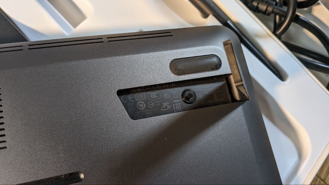 スマホ・タブレット・パソコン WACOM Cintiq Pro 16 DTH-1620/AK0