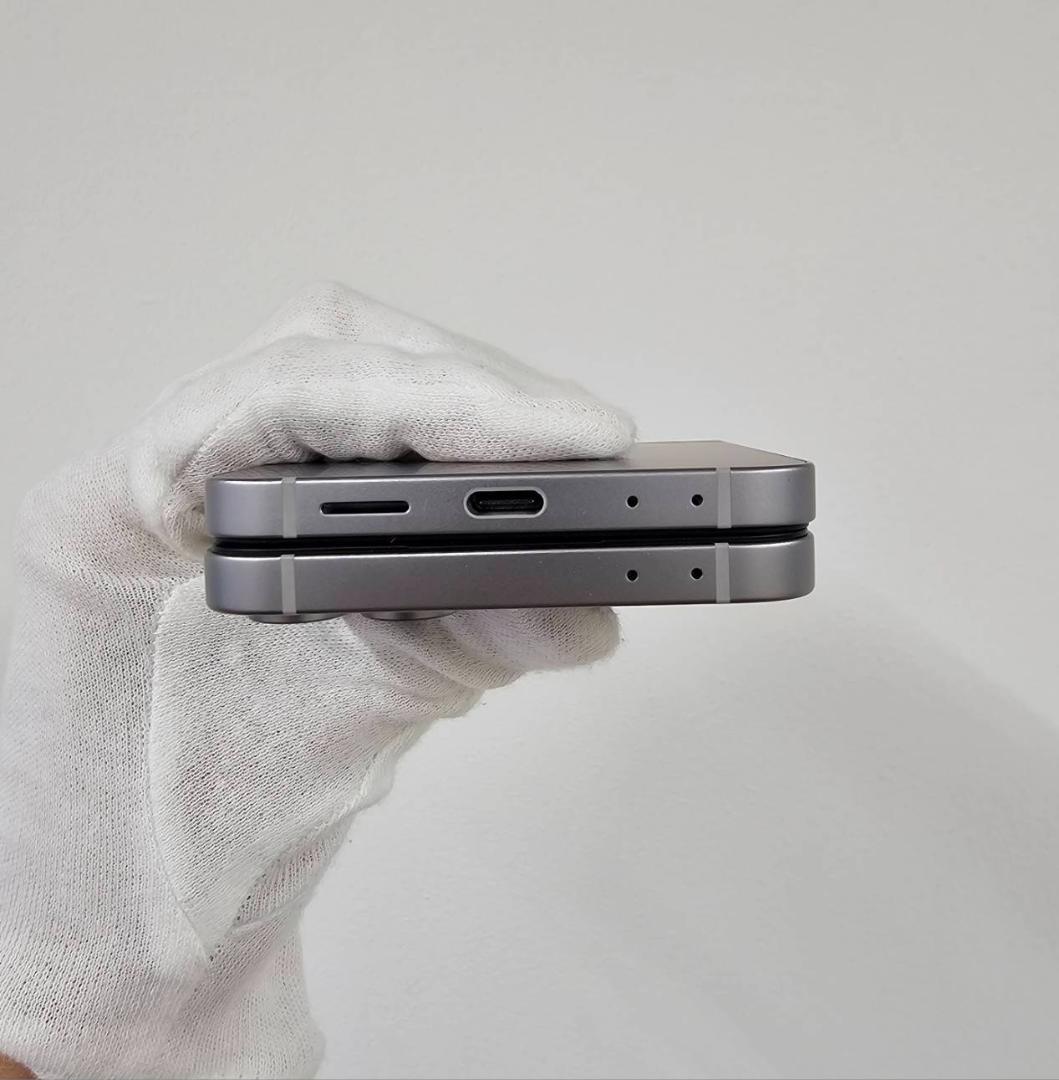 Galaxy Z FLIP6 512GB シルバー SIMフリー 【A級】