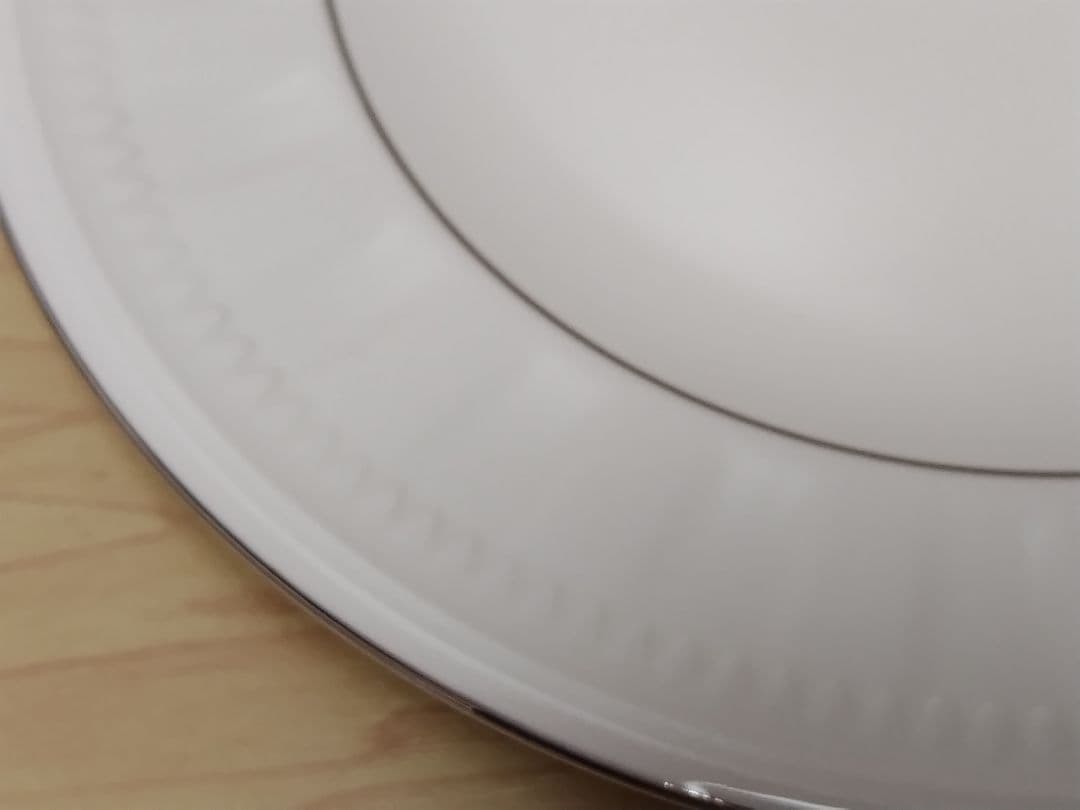 ウェッジウッド コロッセウムプラチナプレート20cm　2枚