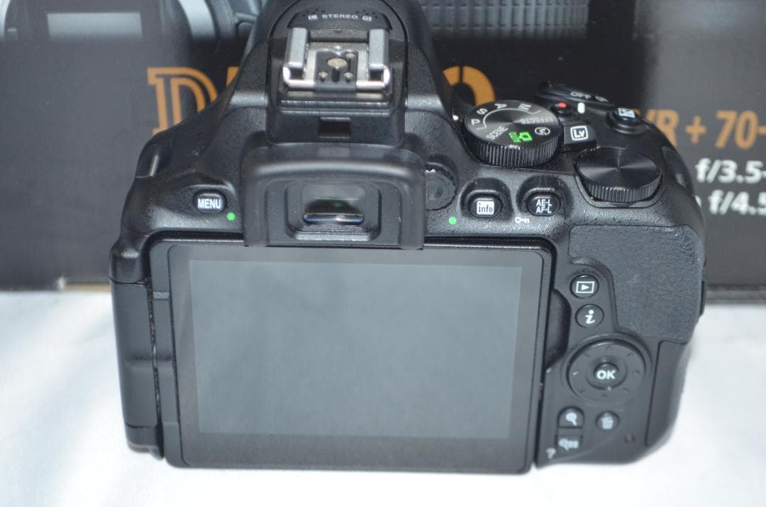 滅多にないS数3333回以下☆Nikon D5600☆シリーズ最新&新型