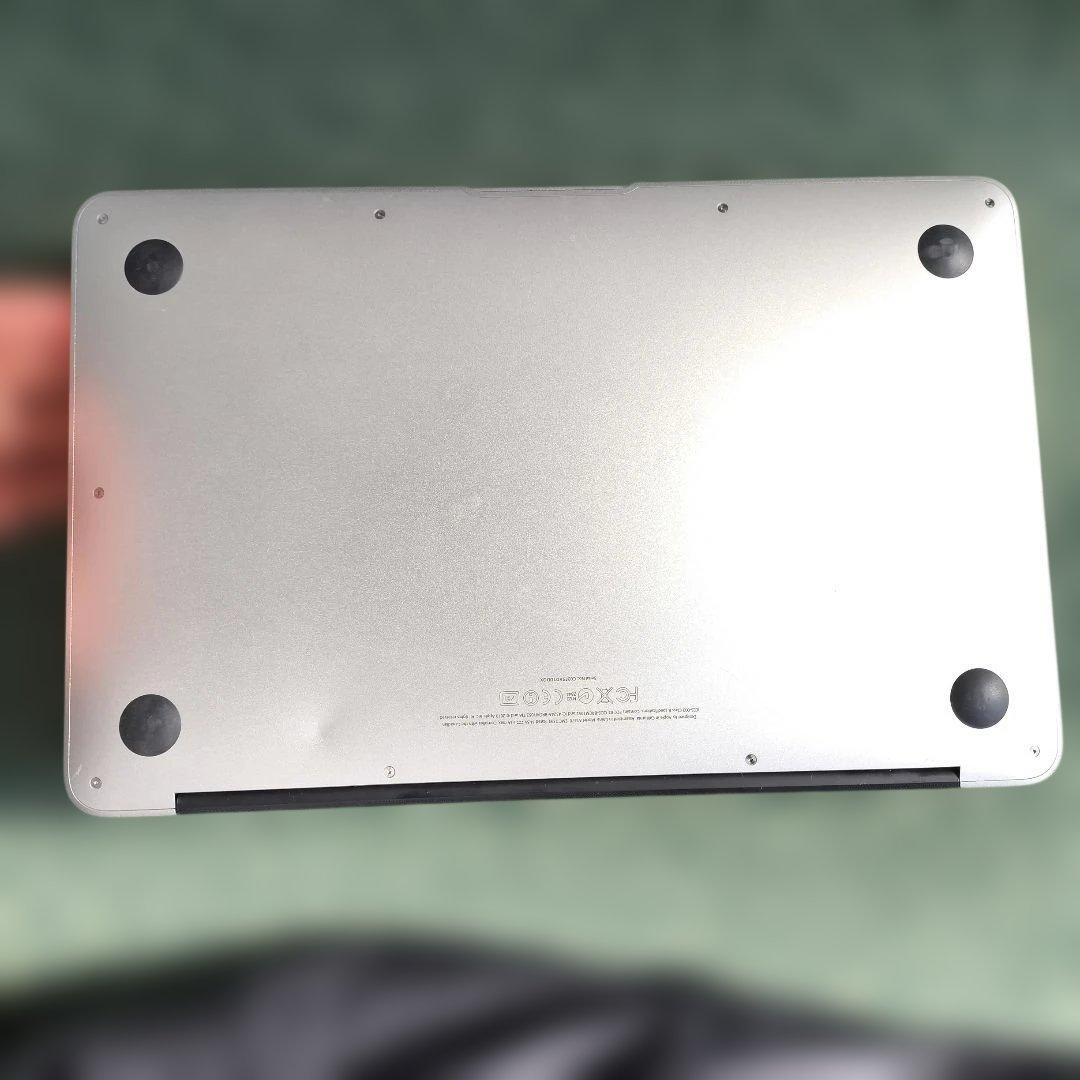 MacBook本体 MacBook Air Mid A1370