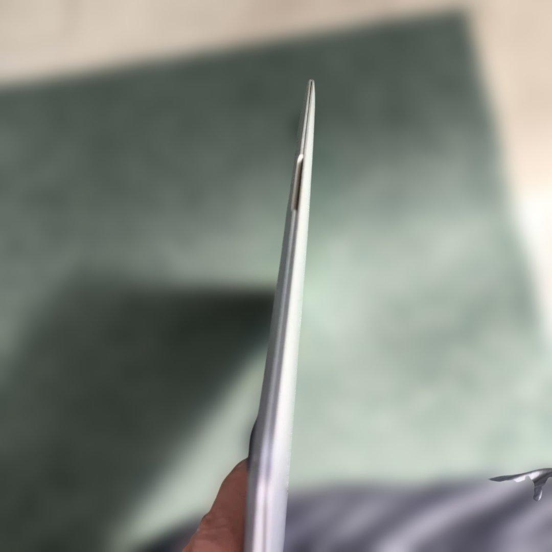 MacBook本体 MacBook Air Mid A1370