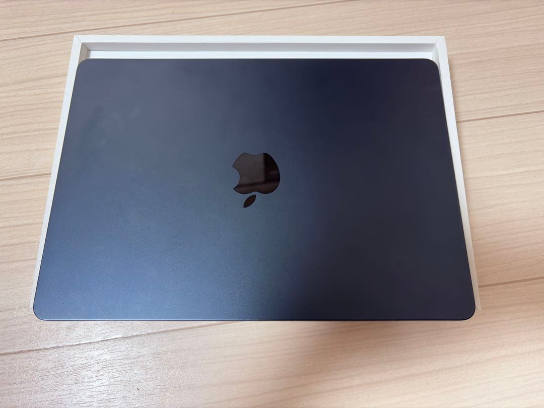 MacBook Air 13” M4 16GB 256GB Midnight