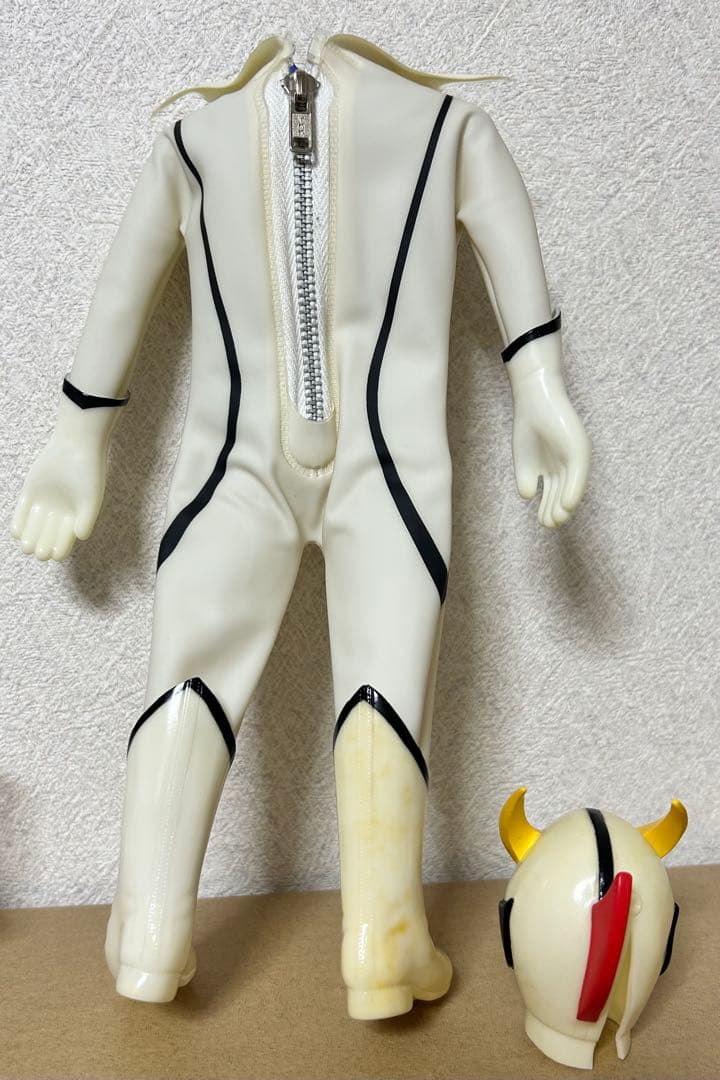 k*7様 変身サイボーグ　復刻版　キャシャーン