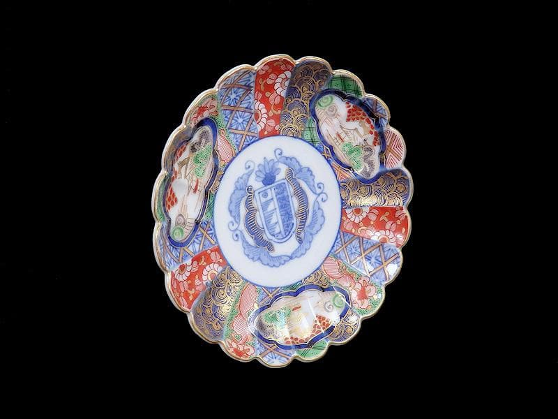 大聖寺伊万里　金襴手　輪花形　紋章の図　５寸皿　D174AS-fbda