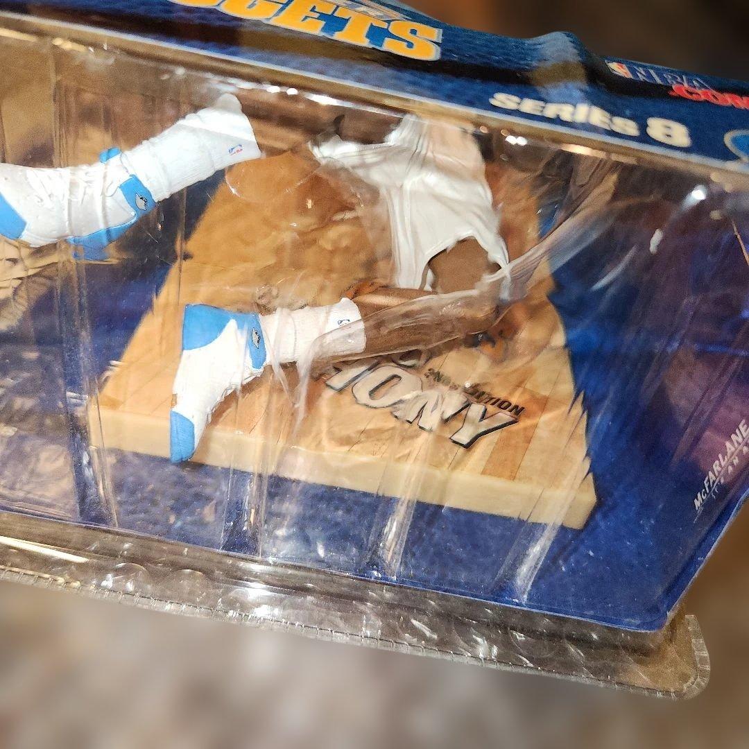 カーメロ　フィギュア　マクファーレン