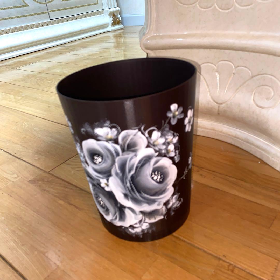 カーペットクリーナー　薔薇　手描き　トールペイント