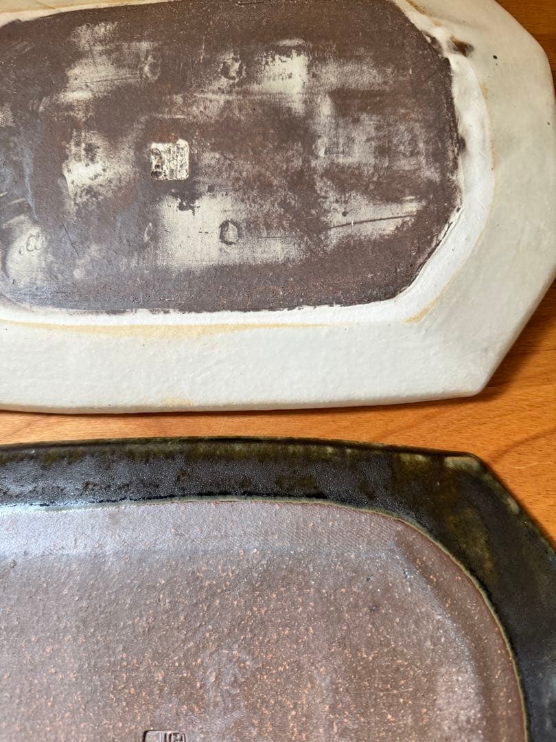 古谷製陶所｜八角プレート サビ釉（茶）鉄散（白)信楽焼 滋賀県