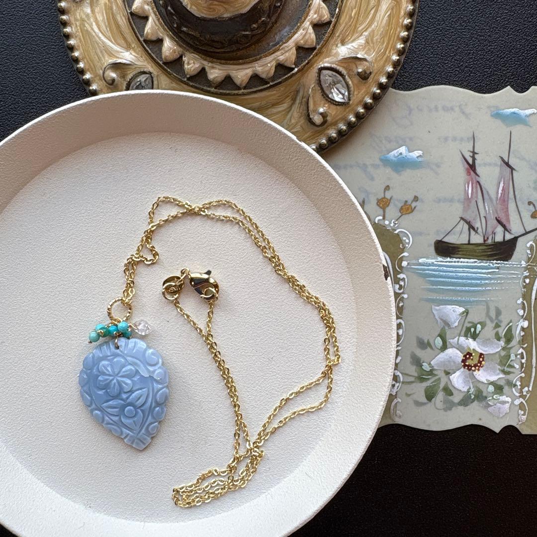 《R✴︎H様》少し訳ありブルーオパールフラワーカービング＊14kgfネックレスTP