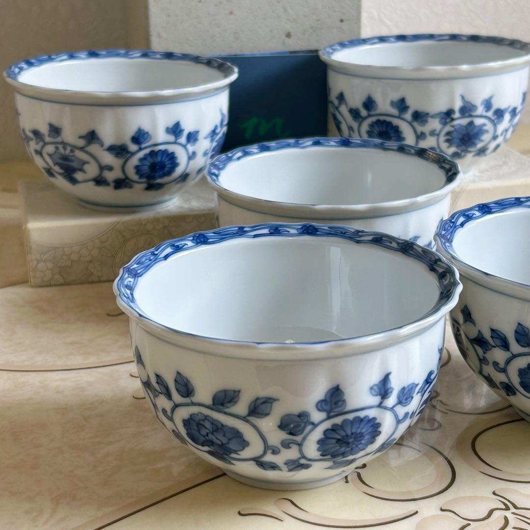 美濃焼　前畑　庫山窯　染付菊紋　小鉢揃　5枚セット　マルチボウル　ブルー　煮物鉢