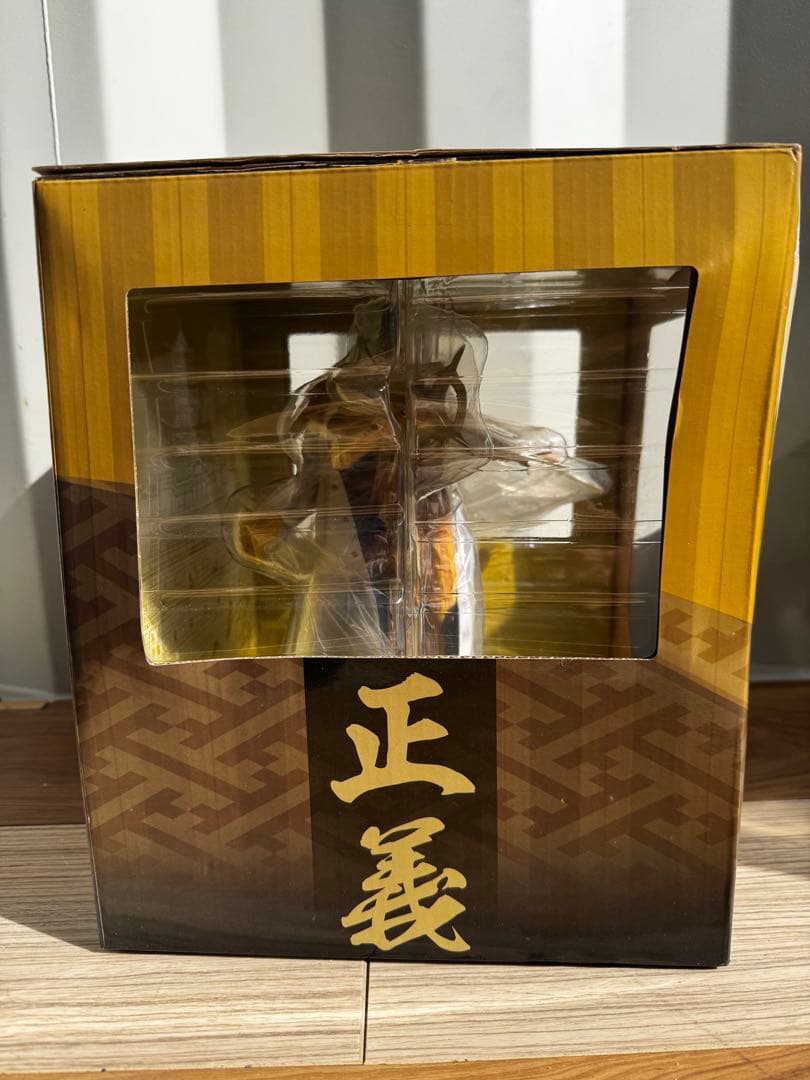 黄猿フィギュア ワンピース