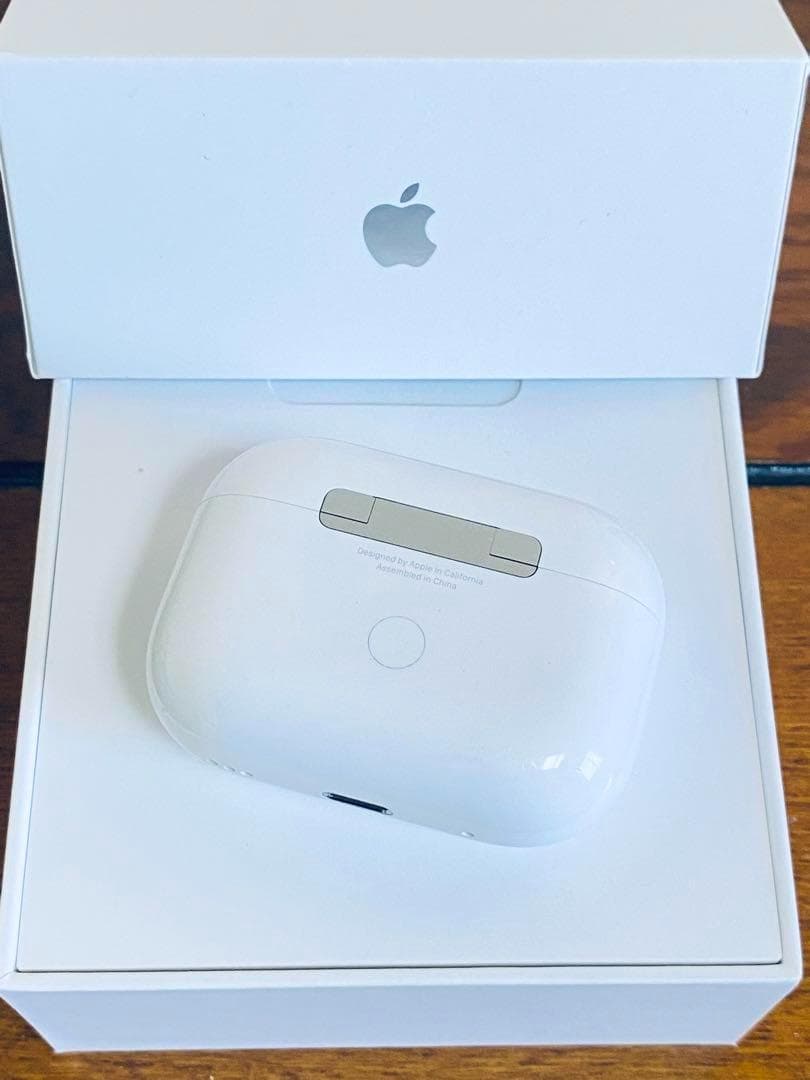 Apple AirPods Pro 2世代 充電ケースのみ