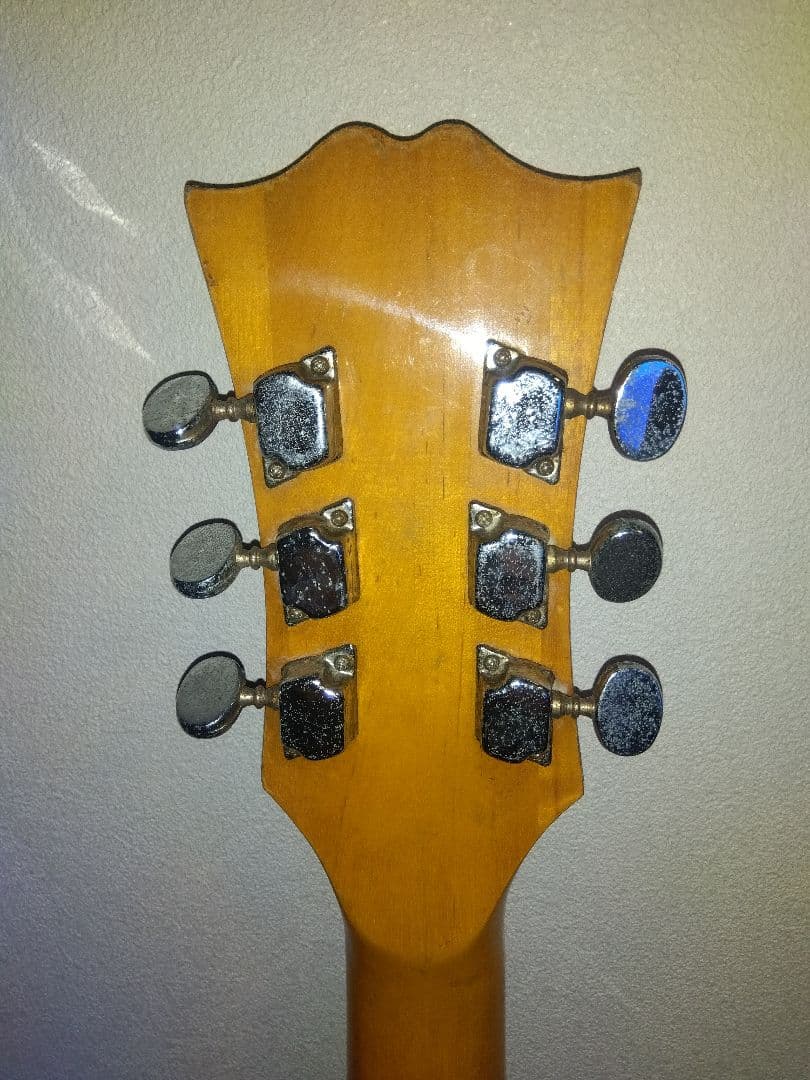 Mosrite エレキギター セミアコ サンバースト