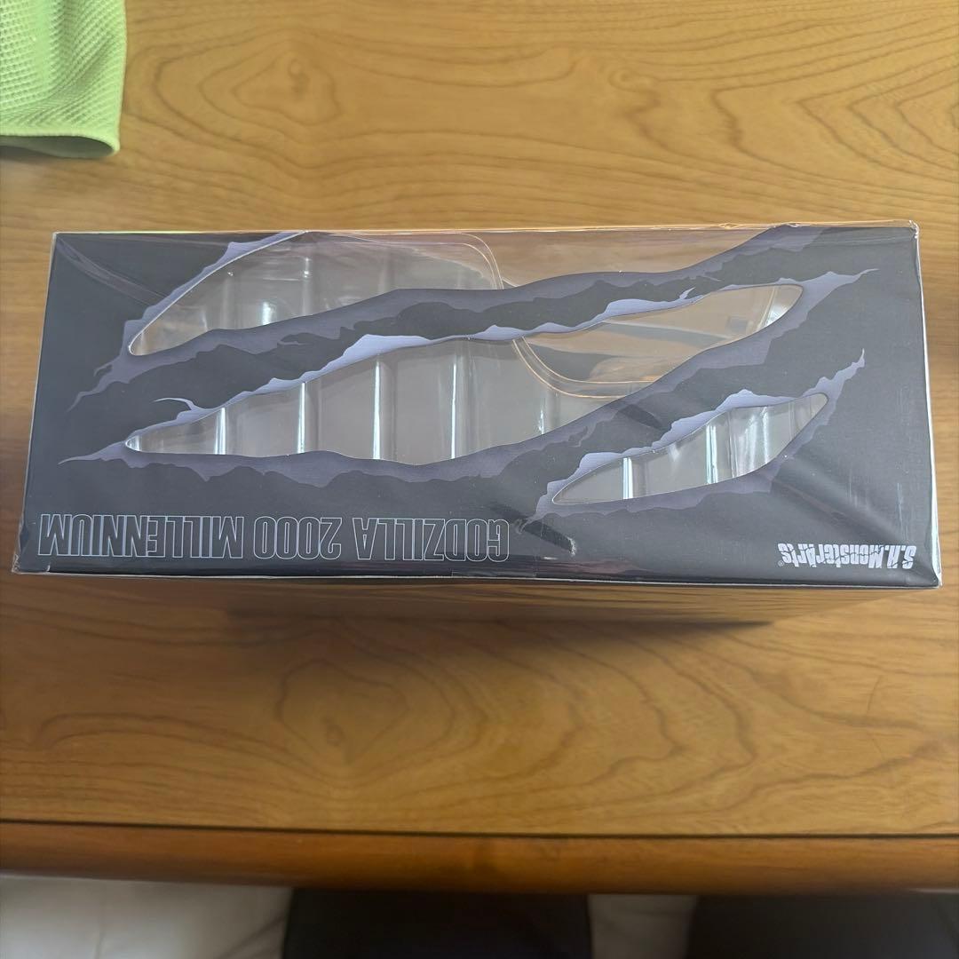 S.H.MonsterArts ゴジラ 2000 ミレニアム