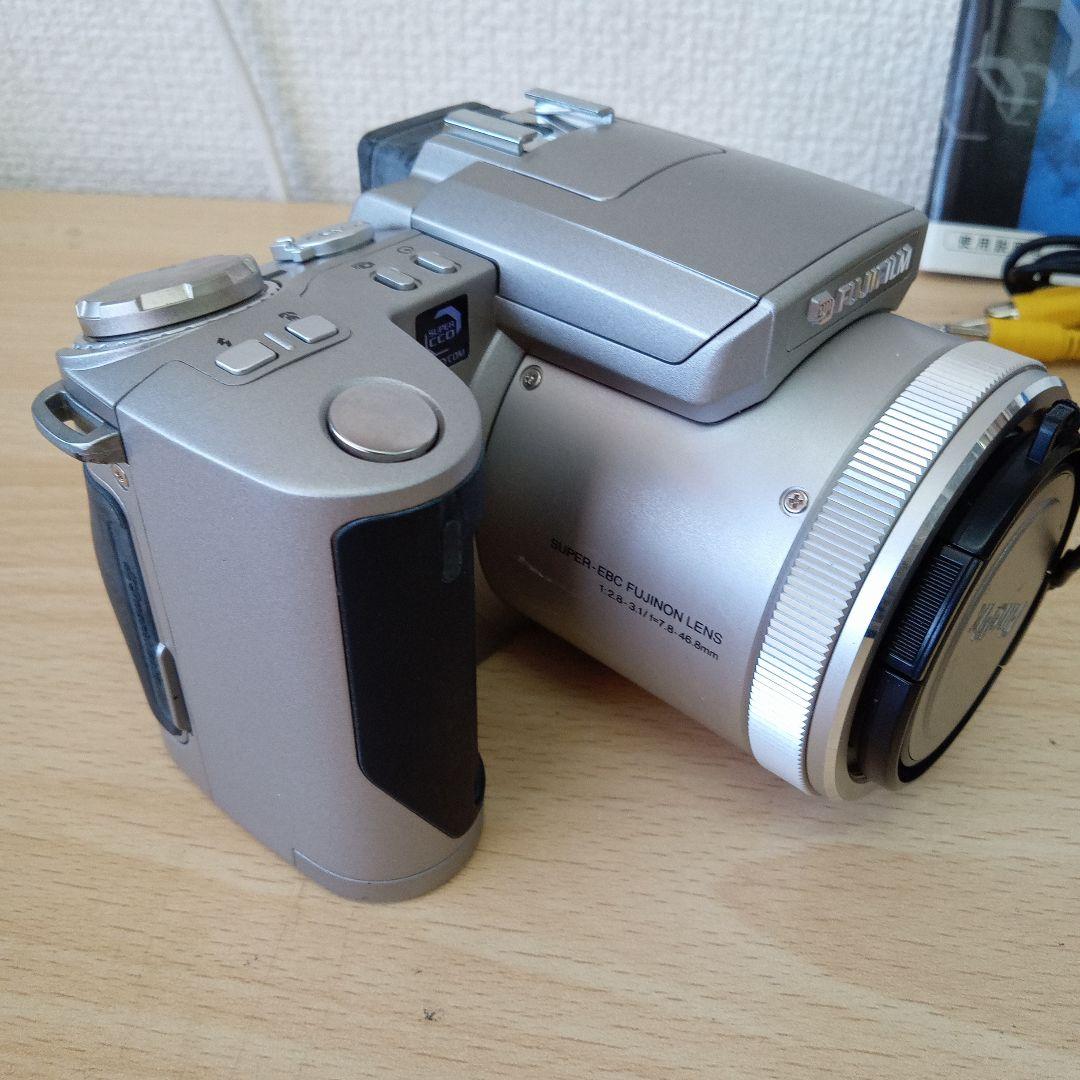 Fujifilm FinePix 4900Z デジタルカメラ動作未確認未清掃