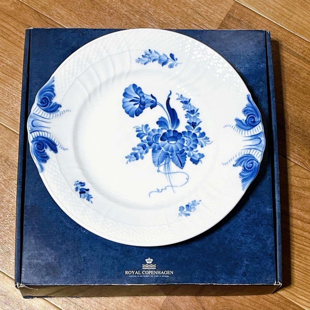 ロイヤルコペンハーゲン ブルーフラワー カーブ　大　プレート　皿　デンマーク製