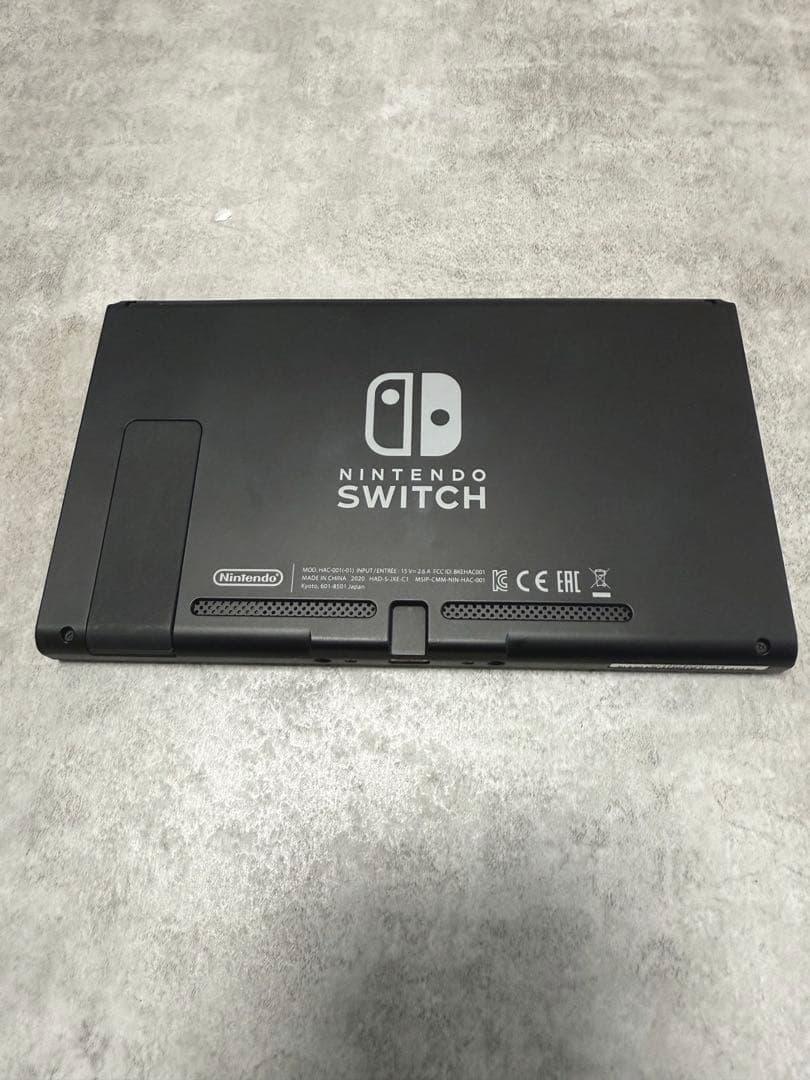さ*パ様 Nintendo switch 2020年製　ドック付き