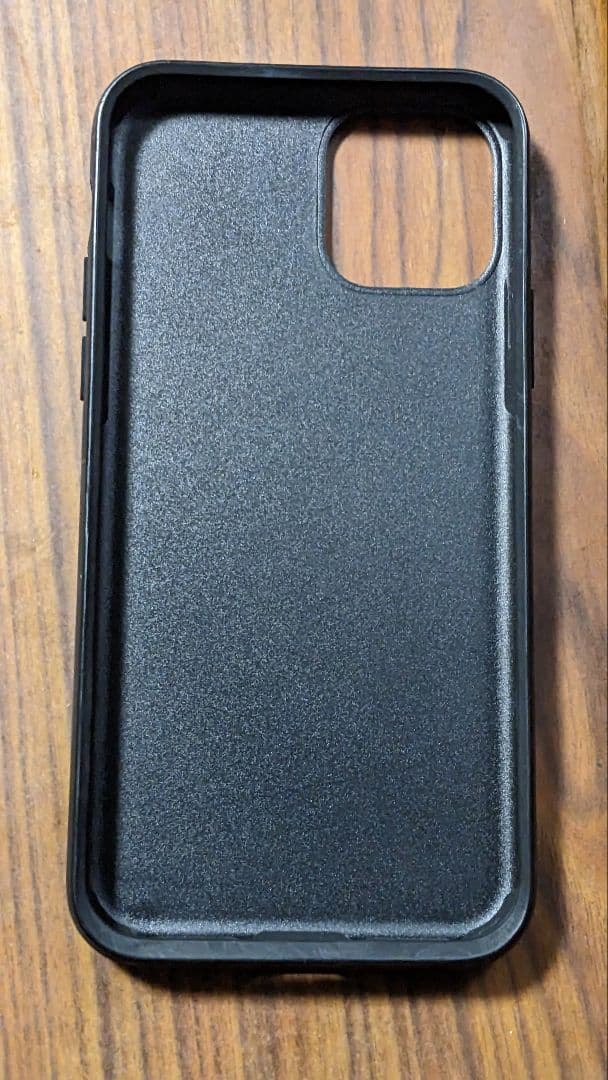 CASSETIFY MONCLER モンクレールハウスオブジーニアスミラノ