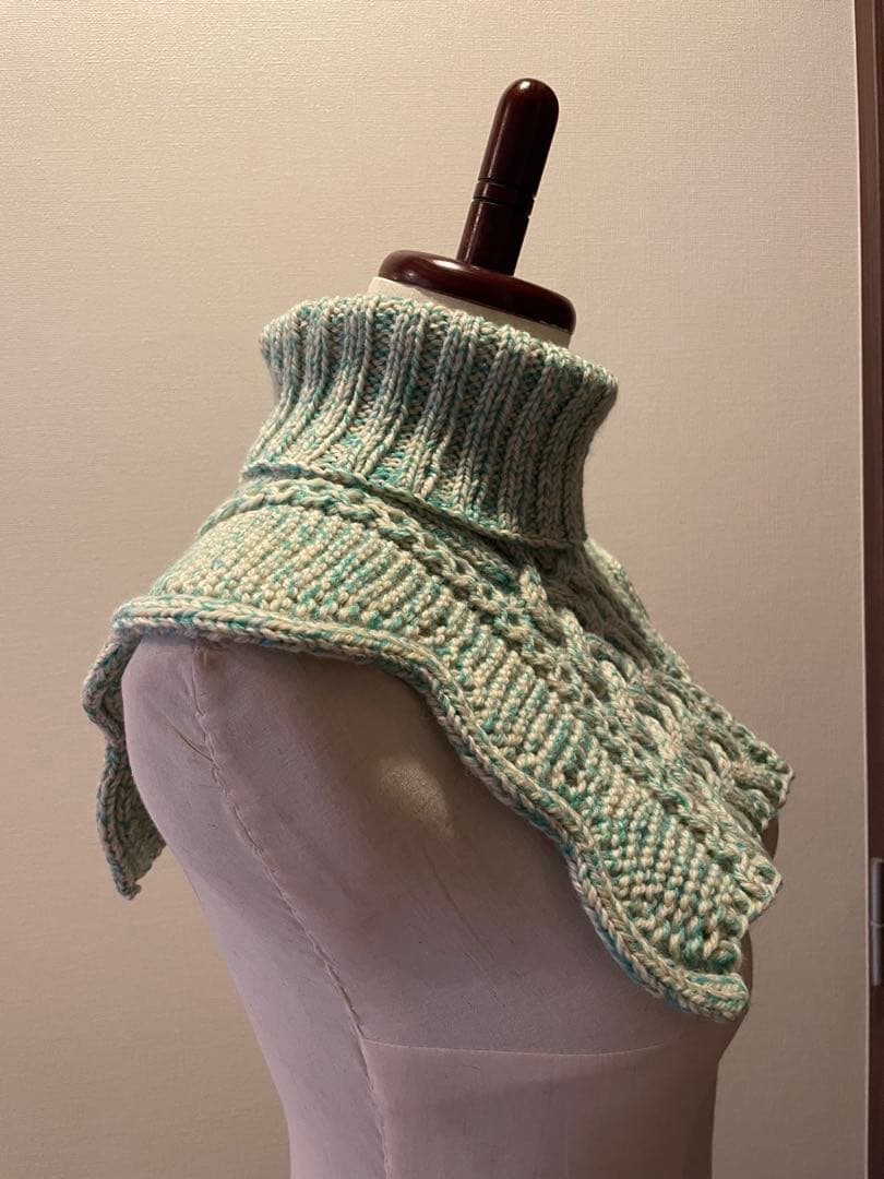 クラウディアのネックウォーマー