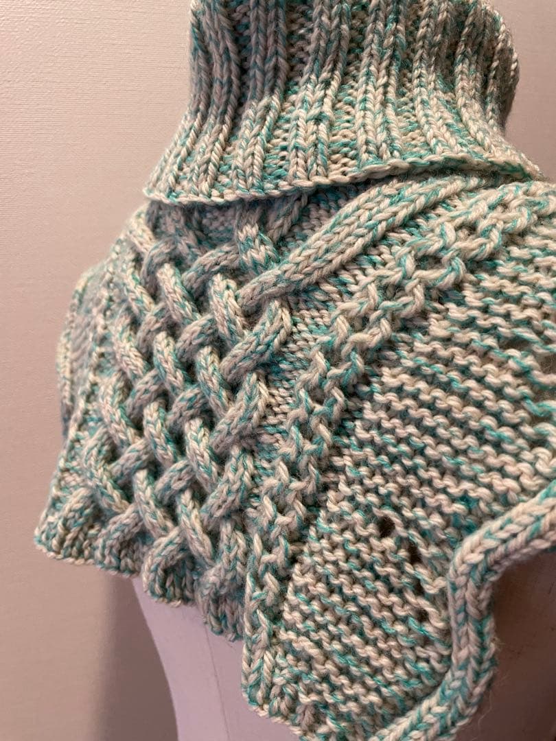 クラウディアのネックウォーマー