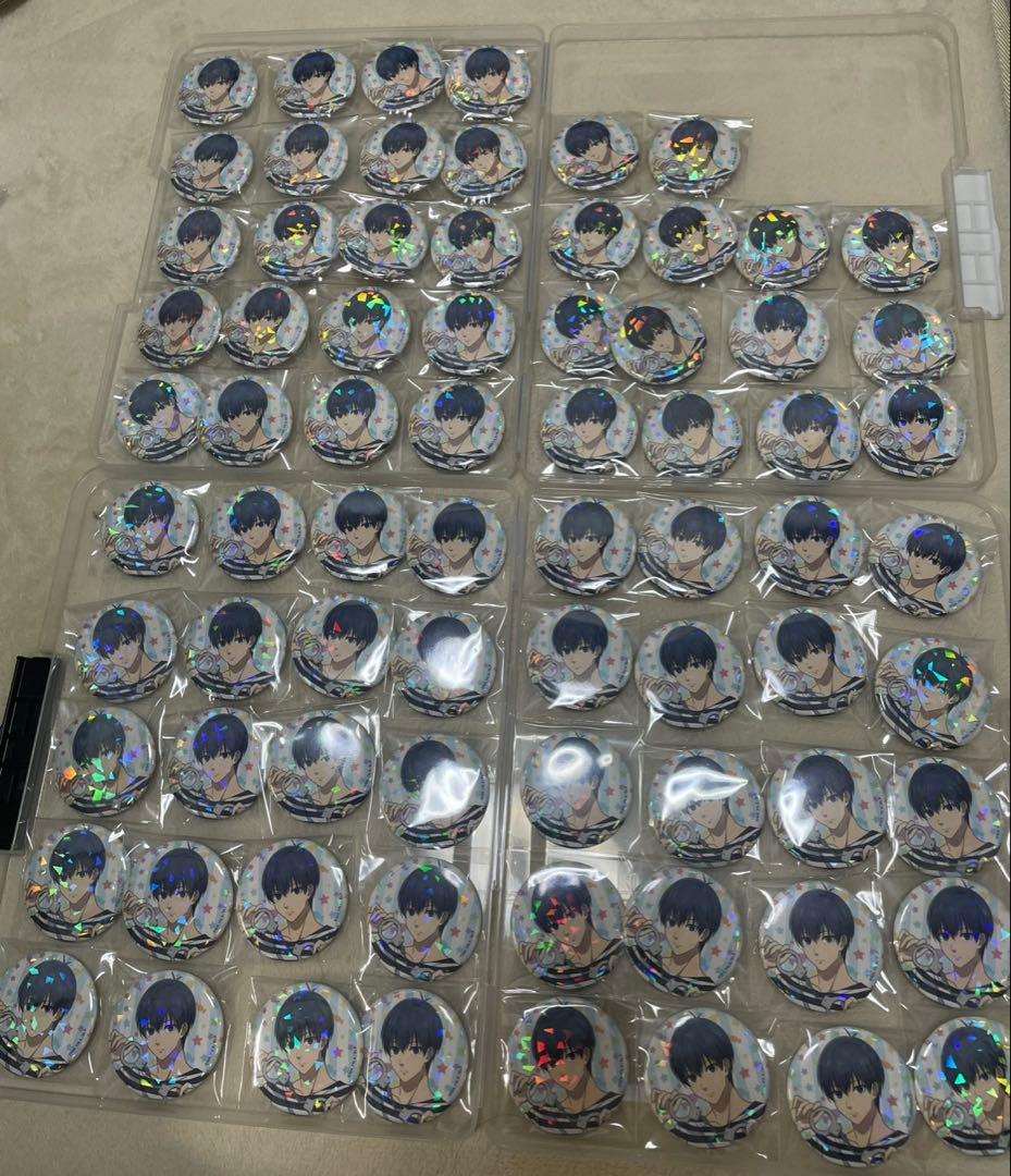 こむ　ロフト　潔世一　缶バッジ　74個