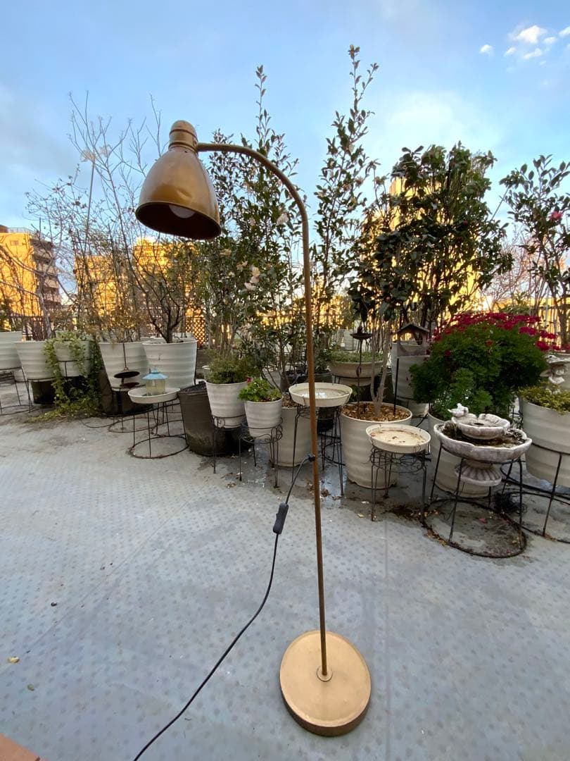 値下げ おしゃれ アンティーク フロアライト スタンド 140 ゴールド 訳