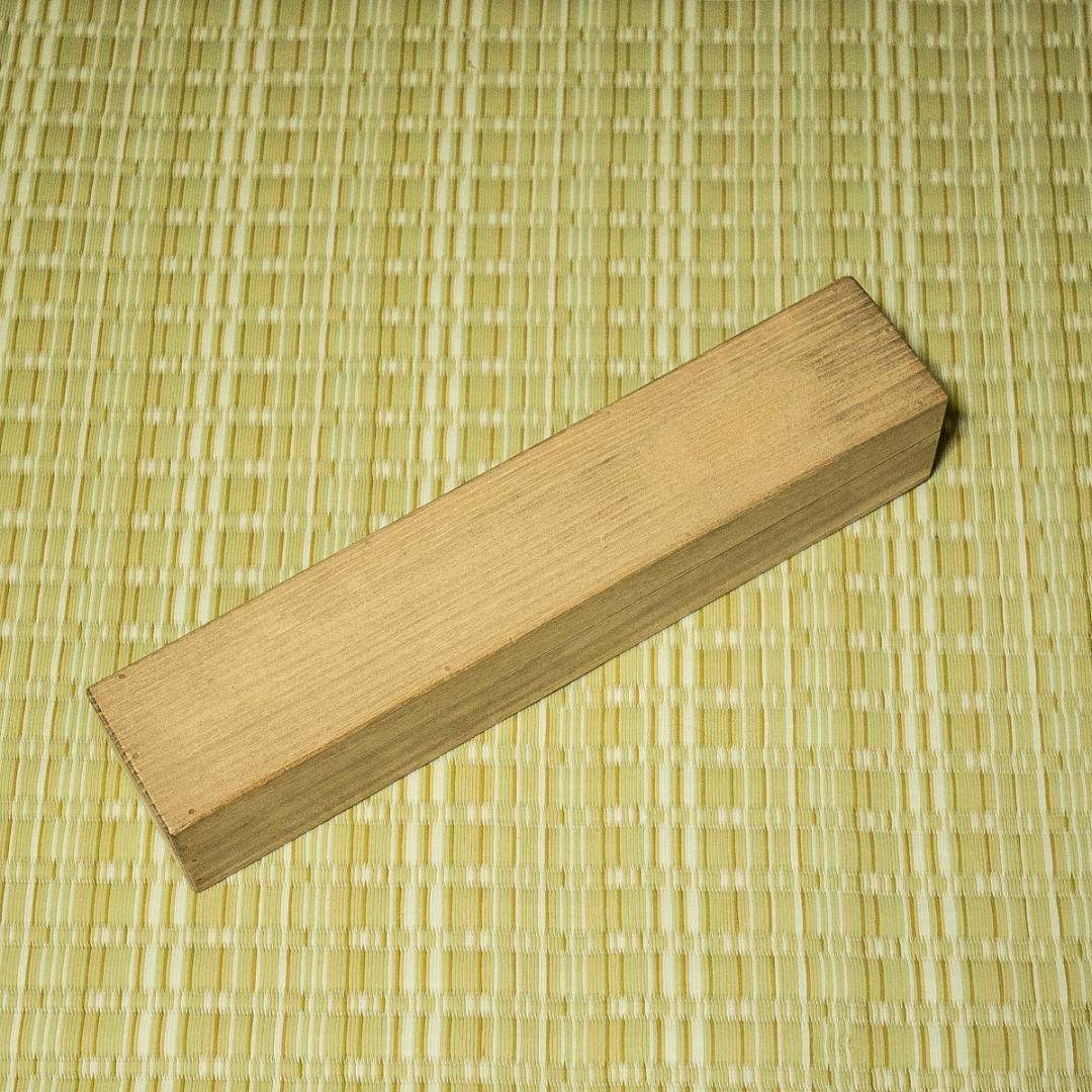 掛軸-1735　大徳寺　細合喝堂　「松樹千年翠」　1行書