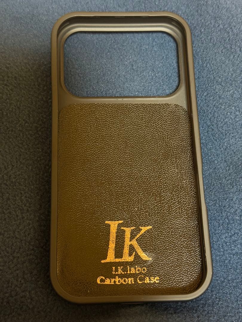 lklabo iPhone17Pro Forged Carbon ケース