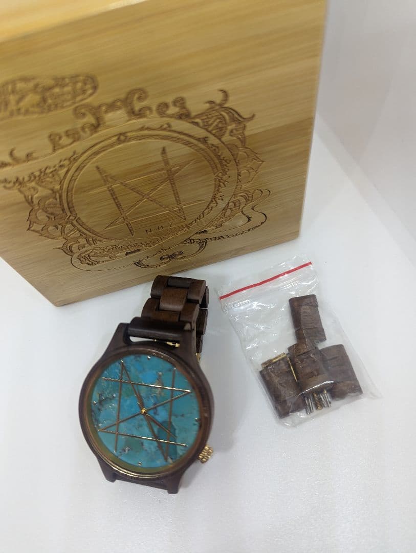 noz ターコイズ　天然石腕時計