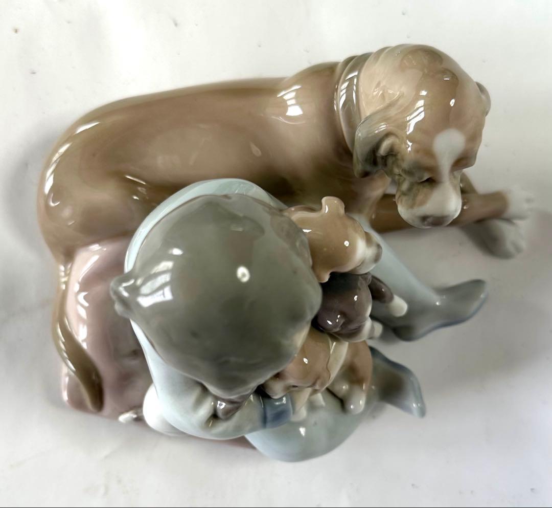 【希少・美品】リヤドロ 《みんなお友達》フィギュリン　即日発送