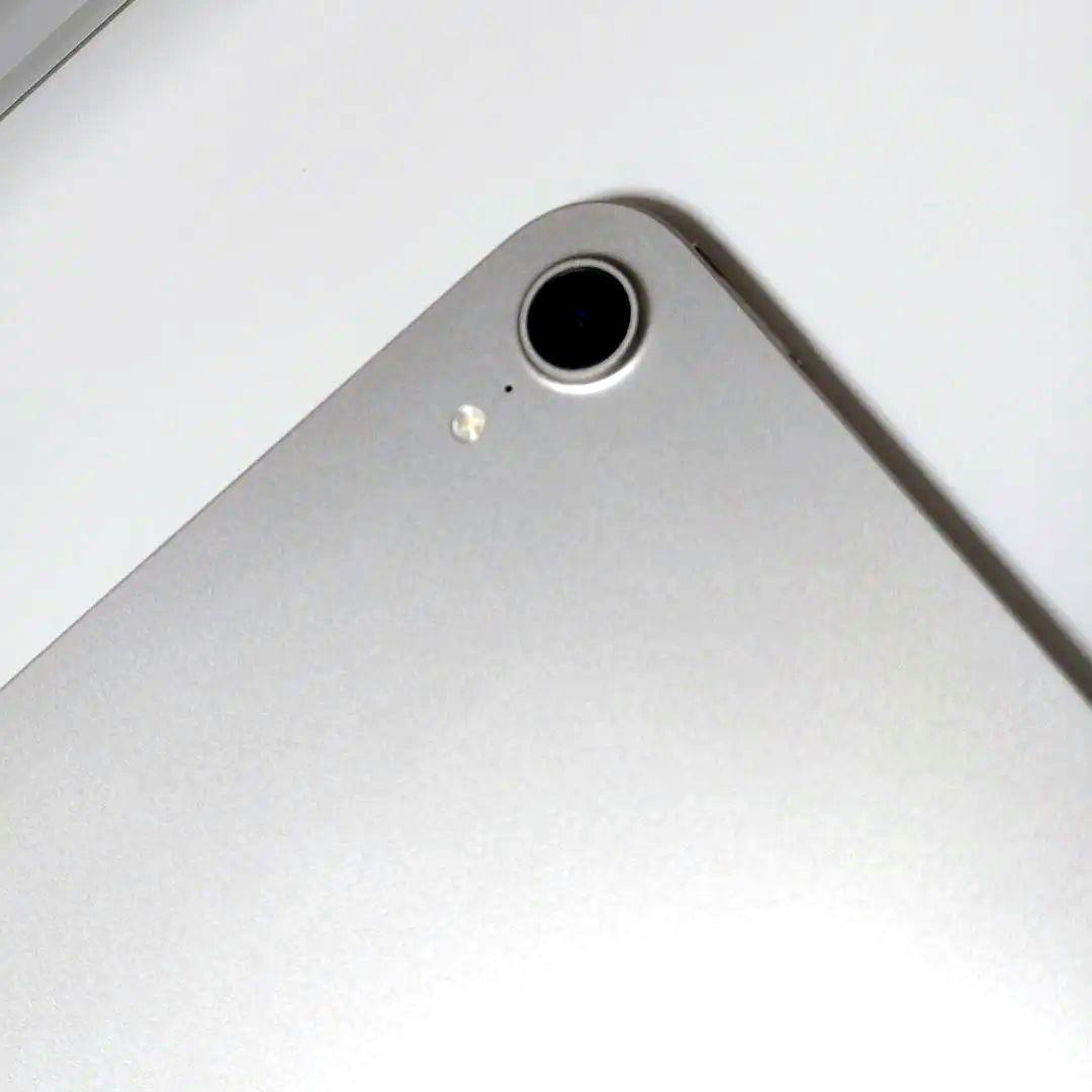 【限界値下げ】iPad mini 第7世代 スターライト 美品【ほぼ未使用】