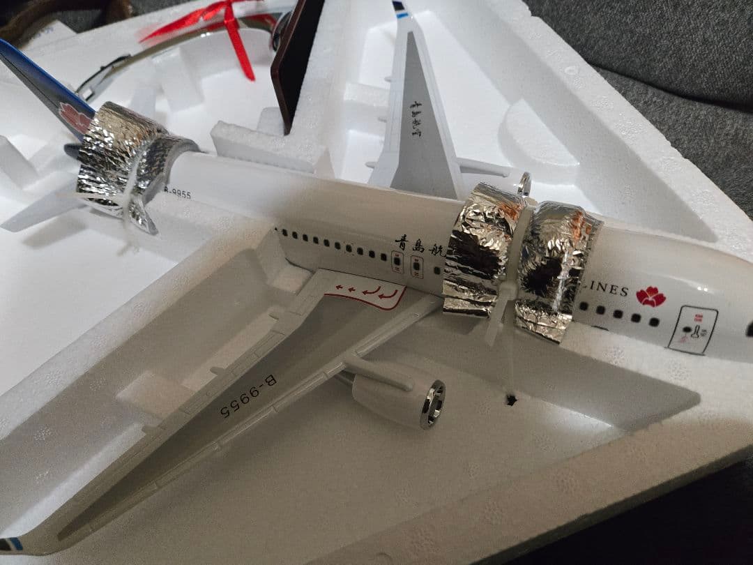 青島航空　エアバス　A320neo　1/200　モデルプレーン　未使用/非売品