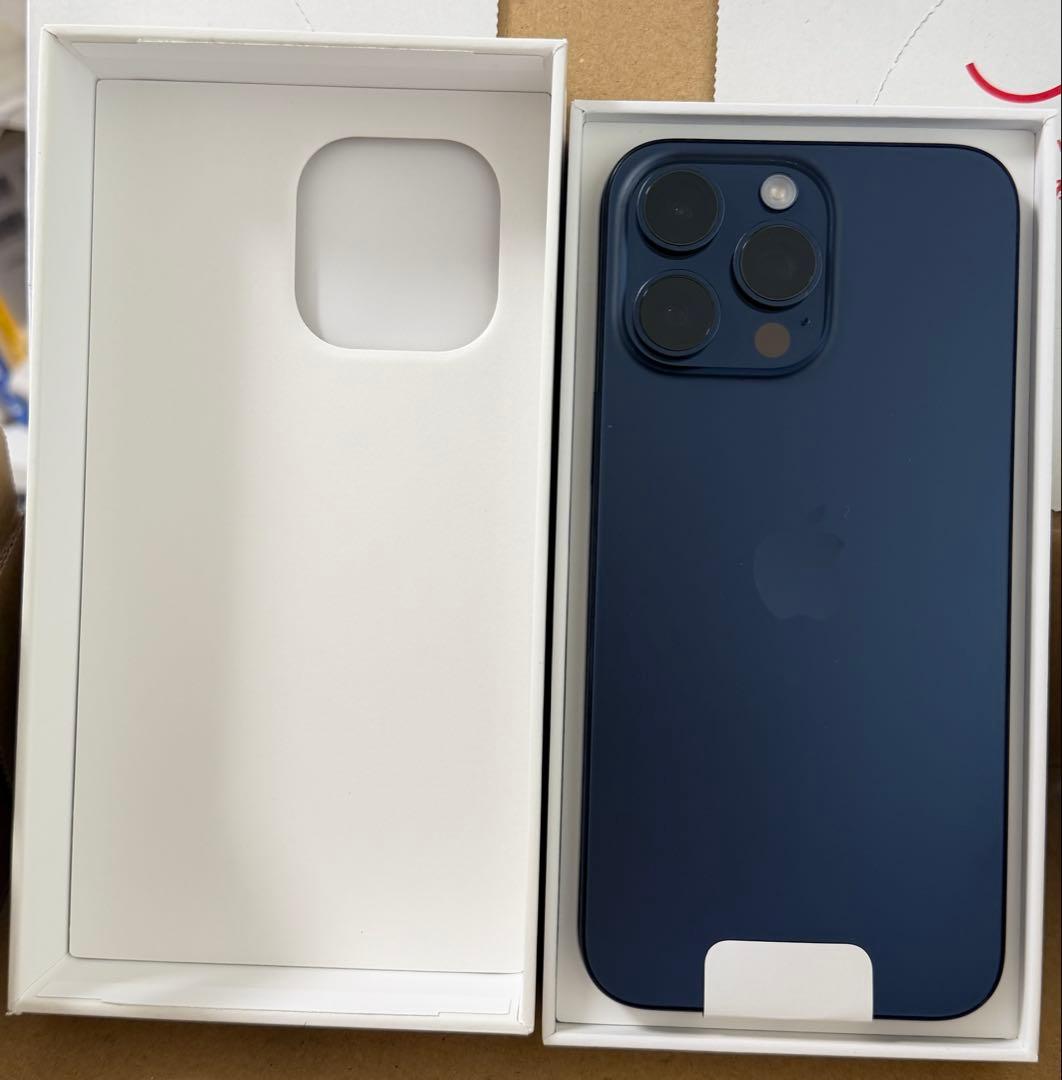 iPhone15 Pro Max 256GB ブルーチタニウム　アップル