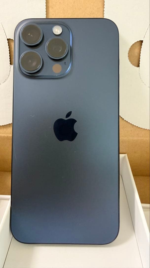 iPhone15 Pro Max 256GB ブルーチタニウム　アップル