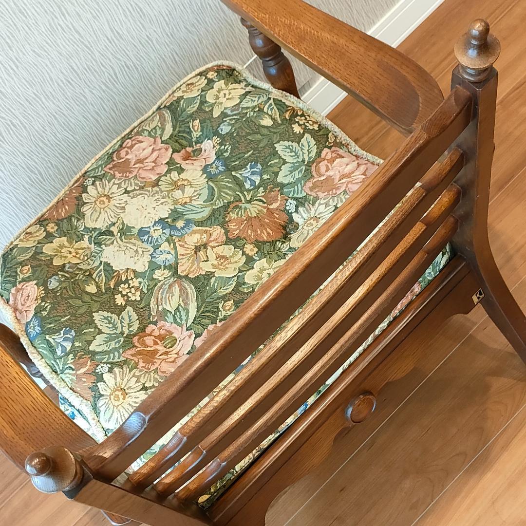 飛騨産業　アームチェア　花柄　キツツキ　穂高　一人掛けソファ