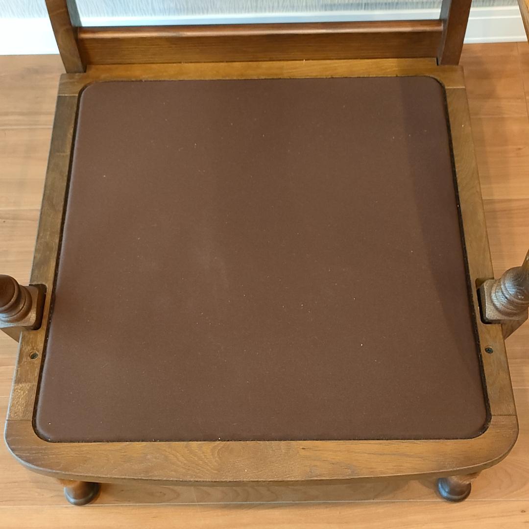 飛騨産業　アームチェア　花柄　キツツキ　穂高　一人掛けソファ