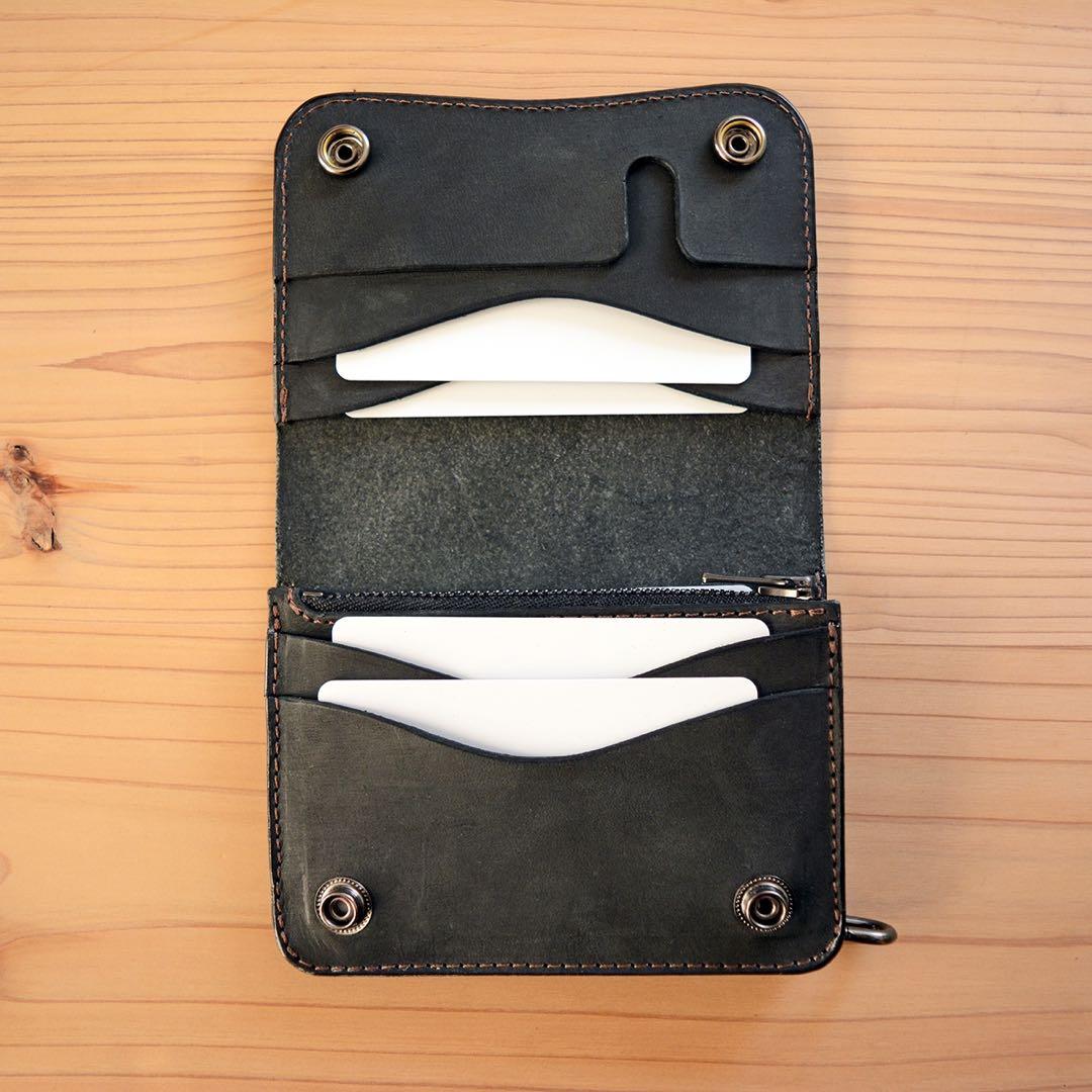 コンパクト ミドル トラッカーウォレット 手のひらサイズ イタリアンレザー