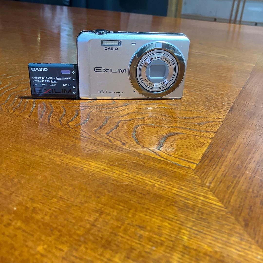 CASIO EXILIM 16.1メガピクセル デジタルカメラ