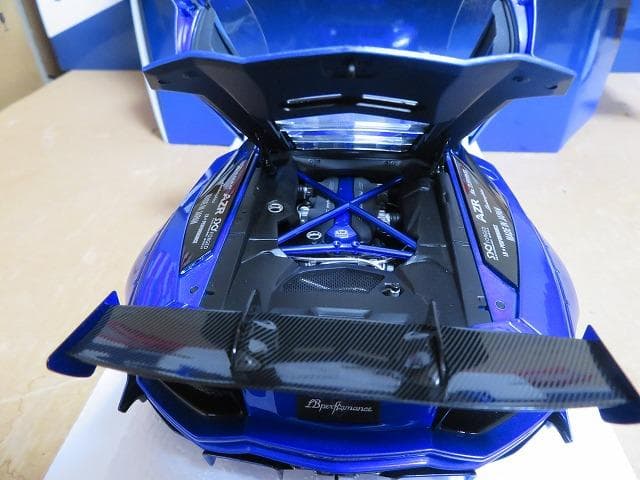 オートアート 1/18 アヴェンタドール LB-WORKS 79183