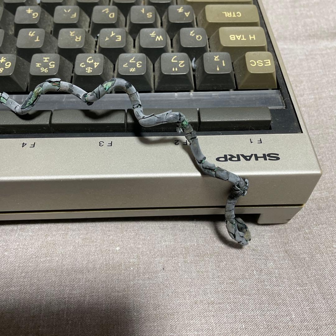 シャープ■ジャンク品SHARP シャープ （CZ-800 C） キーボード