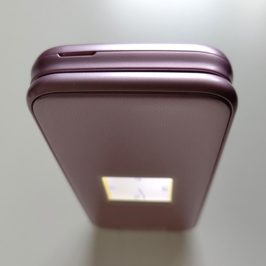 《超美品》 らくらくホン F-01M SIMロック解除済み/約6万円相当