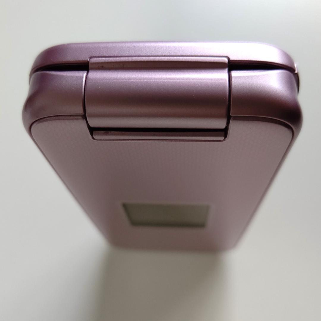 《超美品》 らくらくホン F-01M SIMロック解除済み/約6万円相当