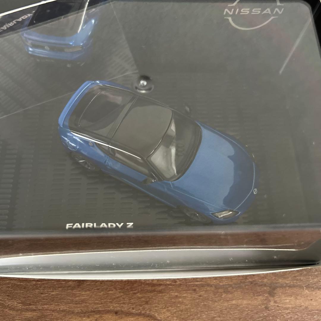 日産 フェアレディZ RZ34 ディーラー特注 1/43 ミニカー